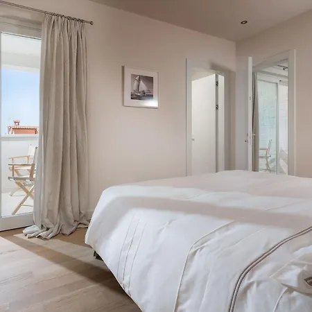 Villa Pia By Hmz *