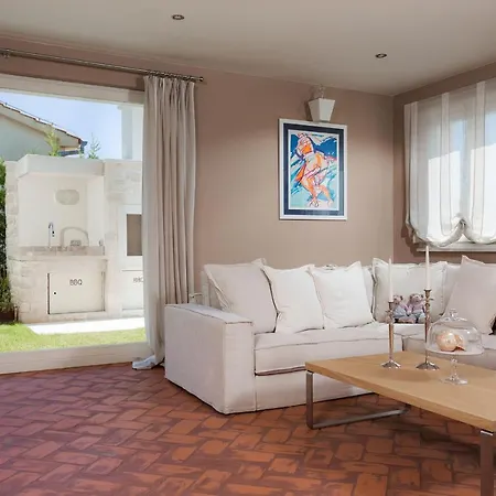 Pia By Hmz Villa Tar-Vabriga